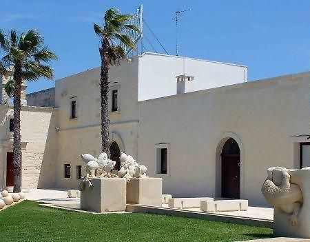 Resort La Brunese Torre dell'Orso Exterior photo