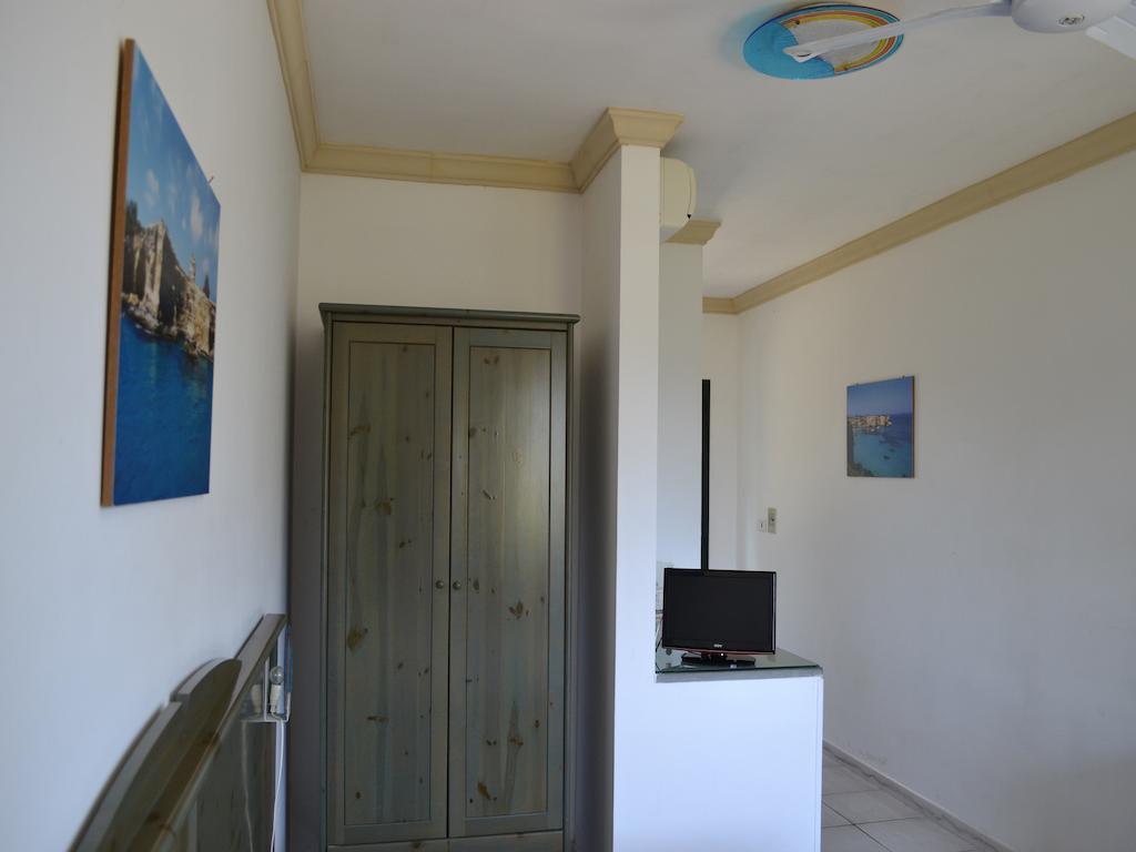 Resort La Brunese Torre dell'Orso Room photo